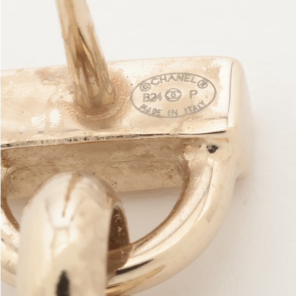 EUC Chanel earrings B24P Made in Italy - Picture 6 of 8